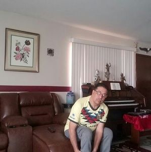 Meet your Posher, Fito